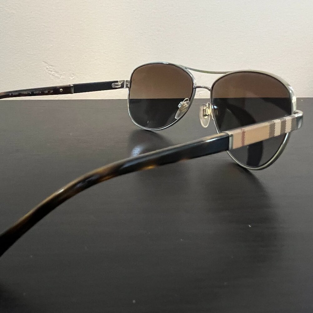 Burberry Check Polarized light gold aviator/pilot sunglasses (Style Be3080)